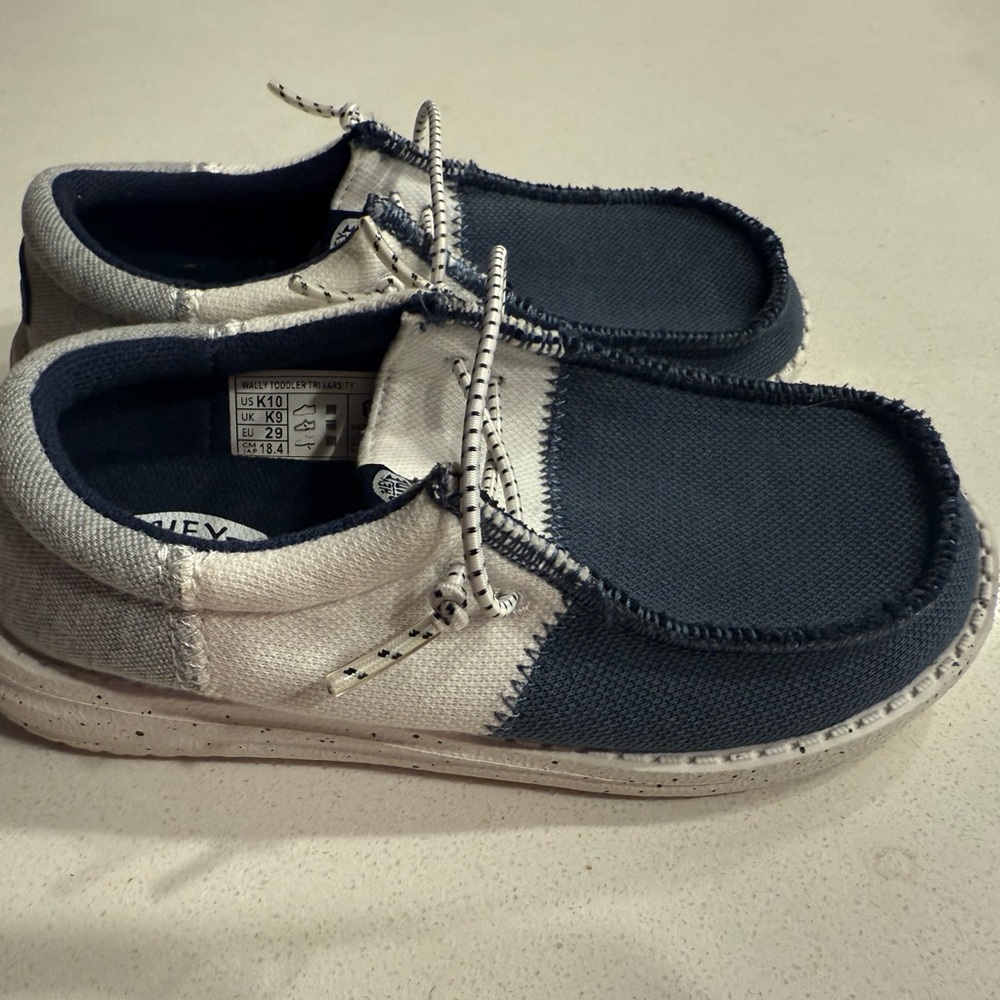 Hey Dude Kids Shoes in Navy and Cream